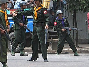 army_block_305px army_block_305px