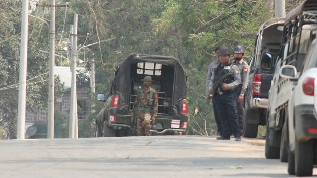 ကန့်ဘလူမြို့ ကံကြီးအနောက်ရွာသားငါးဦး အသတ်ခံရ ကန့်ဘလူမြို့ ကံကြီးအနောက်ရွာသားငါးဦး အသတ်ခံရ