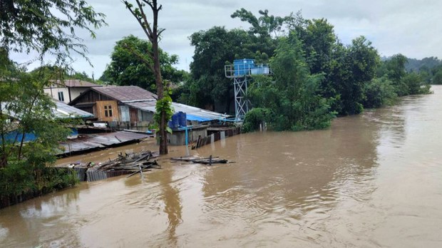 နေပြည်တော်မှာ ရေကြီးရေလျှံဖြစ်နေ နေပြည်တော်မှာ ရေကြီးရေလျှံဖြစ်နေ