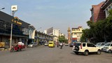 ပန်းသပိတ်မှာပါတယ်ဆိုတဲ့ အကြောင်းပြချက်နဲ့ မန္တလေးမြို့ခံနှစ်ဦး ဖမ်းဆီးခံရ