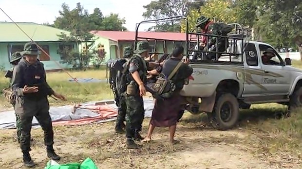 ဒီးမော့ဆိုက KNDF ကင်းစခန်း တိုက်ခိုက်ခံရလို့ လေးဦးကျဆုံး ဒီးမော့ဆိုက KNDF ကင်းစခန်း တိုက်ခိုက်ခံရလို့ လေးဦးကျဆုံး