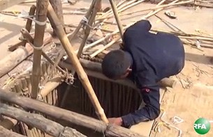 gold-mine-305.jpg gold-mine-305.jpg
