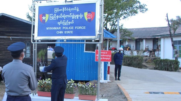ဟားခါးအချုပ်ထောင်က လွတ်လာသူတွေထဲ ထောင်တစ်သက်ချခံရသူ ခုနစ်ဦးပါဝင်