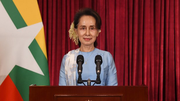 ဖေဖော်ဝါရီမှာ ကျန်းမာရေးဝန်ထမ်းတွေကို ကိုဗစ်ကာကွယ်ဆေး ထိုးပေးမည် ဖေဖော်ဝါရီမှာ ကျန်းမာရေးဝန်ထမ်းတွေကို ကိုဗစ်ကာကွယ်ဆေး ထိုးပေးမည်