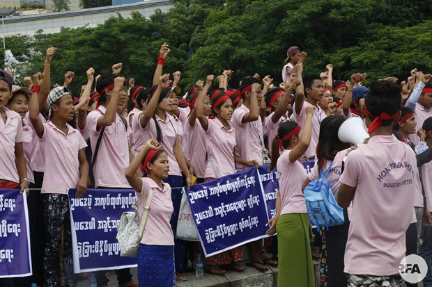 garment-workers-620.jpg garment-workers-620.jpg