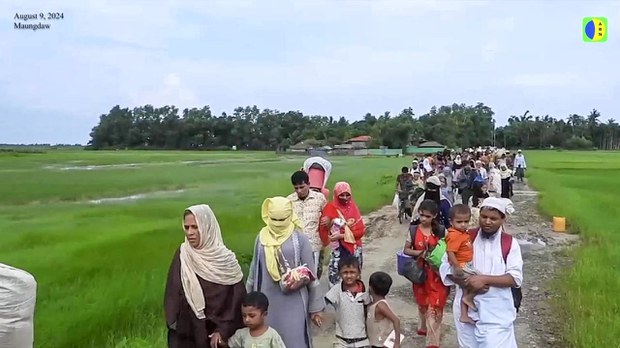 ဘင်္ဂလားဒေ့ရှ်ရောက် ရိုဟင်ဂျာ ဒုက္ခသည်အသစ်တွေ အကူအညီ ကင်းမဲ့နေကြောင်း HRW ထုတ်ပြန် ဘင်္ဂလားဒေ့ရှ်ရောက် ရိုဟင်ဂျာ ဒုက္ခသည်အသစ်တွေ အကူအညီ ကင်းမဲ့နေကြောင်း HRW ထုတ်ပြန်