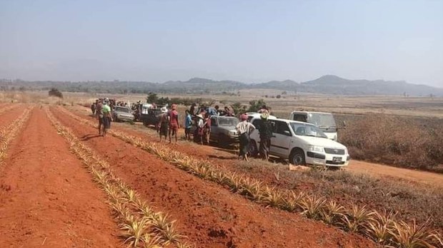 ဆီဆိုင်မြို့မှာ လက်နက်ကြီးထိမှန်လို့ ဒေသခံ သုံးဦး သေဆုံး ဆီဆိုင်မြို့မှာ လက်နက်ကြီးထိမှန်လို့ ဒေသခံ သုံးဦး သေဆုံး