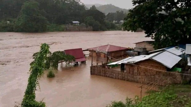 သီပေါနဲ့ နမ္မတူမှာ ရေဘေးအန္တရာယ် ကြုံနေရ သီပေါနဲ့ နမ္မတူမှာ ရေဘေးအန္တရာယ် ကြုံနေရ