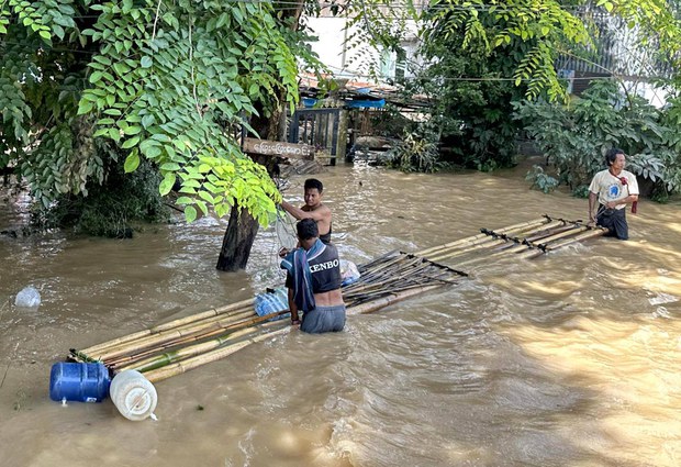 ရာဂီမုန်တိုင်းသင့်သူတွေ အရေးပေါ် အကူအညီလိုနေကြောင်း IFRC ပြော ရာဂီမုန်တိုင်းသင့်သူတွေ အရေးပေါ် အကူအညီလိုနေကြောင်း IFRC ပြော
