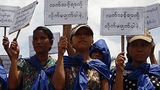 illegal-people-protest-ygn305