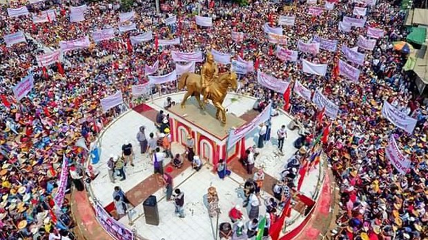 တန့်ဆည်မှာ ရဲနှစ်ဦး အသတ်ခံရပြီးနောက် လုံခြုံရေးတင်းကျပ်ကာ အဖမ်းအဆီးများနေ တန့်ဆည်မှာ ရဲနှစ်ဦး အသတ်ခံရပြီးနောက် လုံခြုံရေးတင်းကျပ်ကာ အဖမ်းအဆီးများနေ