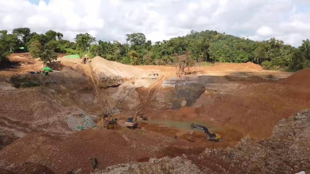အင်းတော်ကြီးတစ်ဝိုက် ရွှေတူးတဲ့ စက်ယန္တရားတွေကို စစ်ကောင်စီတပ် ဖမ်းဆီးနေ အင်းတော်ကြီးတစ်ဝိုက် ရွှေတူးတဲ့ စက်ယန္တရားတွေကို စစ်ကောင်စီတပ် ဖမ်းဆီးနေ