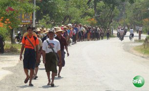 inle-walk-protest-305.jpg inle-walk-protest-305.jpg