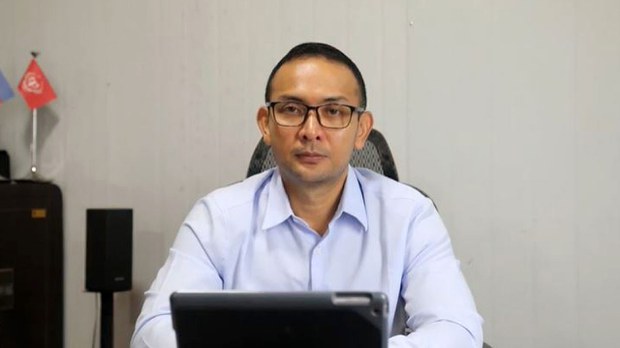 စစ်ကောင်စီအောက်က ပြည်သူတွေ လွတ်မြောက်နယ်မြေကို လာခိုလှုံဖို့ AA တပ်မှူးချုပ်ပြော စစ်ကောင်စီအောက်က ပြည်သူတွေ လွတ်မြောက်နယ်မြေကို လာခိုလှုံဖို့ AA တပ်မှူးချုပ်ပြော