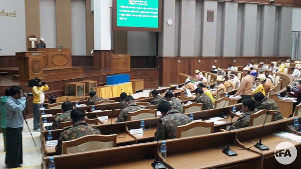 tanaing-kachin-parliament-622.jpg tanaing-kachin-parliament-622.jpg