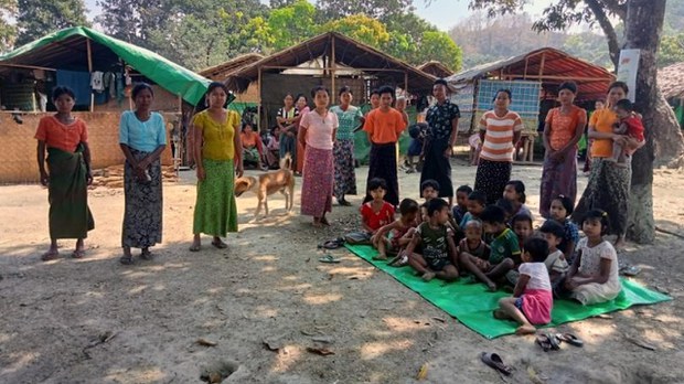 ပုဏ္ဏားကျွန်း ကံသစ်ဒုက္ခသည်စခန်း စားနပ်ရိက္ခာ ပြတ်လပ်နေ ပုဏ္ဏားကျွန်း ကံသစ်ဒုက္ခသည်စခန်း စားနပ်ရိက္ခာ ပြတ်လပ်နေ