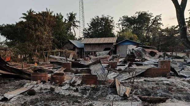 စစ်ကောင်စီတပ်ရဲ့ နယ်မြေရှင်းလင်းမှုကြောင့် ကန့်ဘလူဒေသခံ နှစ်သောင်းခန့် ထွက်ပြေးနေရ စစ်ကောင်စီတပ်ရဲ့ နယ်မြေရှင်းလင်းမှုကြောင့် ကန့်ဘလူဒေသခံ နှစ်သောင်းခန့် ထွက်ပြေးနေရ