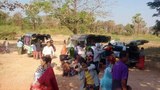 စစ်ကောင်စီတပ် ဗုံးဒဏ်ကြောင့် ရွှေကျင်နဲ့ ကျောက်ကြီးမှာ ဒေသခံ သုံးထောင်ကျော် ထွက်ပြေးနေရ