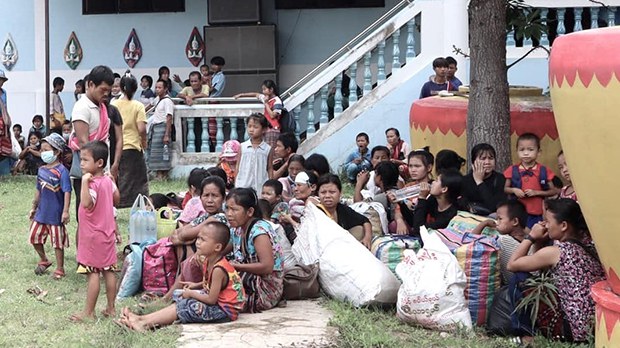 ဝေါလေဒေသတိုက်ပွဲကြောင့် ဒေသခံတစ်ထောင်ခန့် နယ်စပ်ကို ထွက်ပြေး ဝေါလေဒေသတိုက်ပွဲကြောင့် ဒေသခံတစ်ထောင်ခန့် နယ်စပ်ကို ထွက်ပြေး
