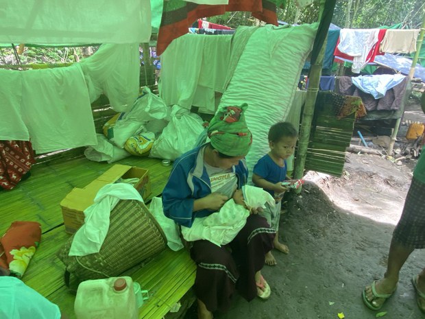 ဒီးမော့ဆိုနဲ့ ဖရူဆိုမှာ ဒုက္ခသည် ငါးထောင်ကျော် ရာသီတုပ်ကွေးဖြစ်ပွားနေ ဒီးမော့ဆိုနဲ့ ဖရူဆိုမှာ ဒုက္ခသည် ငါးထောင်ကျော် ရာသီတုပ်ကွေးဖြစ်ပွားနေ