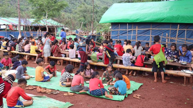 စစ်ကောင်စီတိုက်ခိုက်မှုကြောင့် ကယားပြည်နယ်မှာ အရပ်သား ခြောက်ဦးသေဆုံး စစ်ကောင်စီတိုက်ခိုက်မှုကြောင့် ကယားပြည်နယ်မှာ အရပ်သား ခြောက်ဦးသေဆုံး