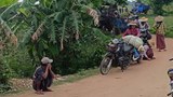 ခင်ဦးမှာ စစ်ကြောင်းထိုးနေလို့ အရပ်သား ၈၀၀၀ ကျော်ထွက်ပြေးနေရ