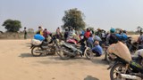 ခင်ဦးမှာ စစ်ကြောင်းထိုးနေလို့ ဒေသခံ ခုနစ်ထောင်ကျော် ထွက်ပြေးနေရ