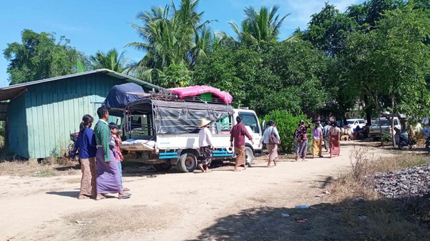 ဒီပဲယင်းမှာ စစ်တပ်ရဲ့ နယ်မြေရှင်းလင်းရေးအတွင်း လူ ရှစ်ဦး သတ်ဖြတ်ခံရ ဒီပဲယင်းမှာ စစ်တပ်ရဲ့ နယ်မြေရှင်းလင်းရေးအတွင်း လူ ရှစ်ဦး သတ်ဖြတ်ခံရ