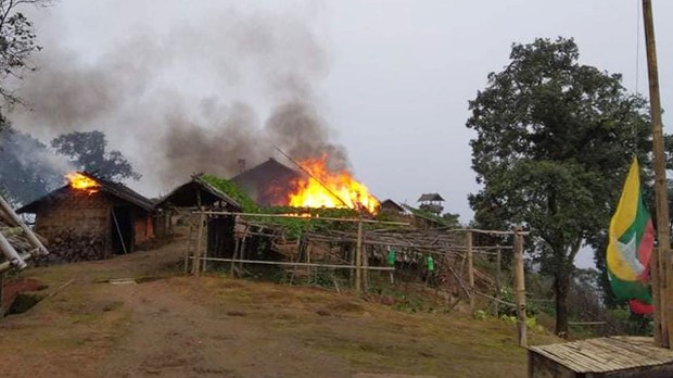 ရှားတောမြို့နယ်က စစ်ကောင်စီတပ် ခြေကုပ်စခန်းကို KNDF သိမ်းယူ ရှားတောမြို့နယ်က စစ်ကောင်စီတပ် ခြေကုပ်စခန်းကို KNDF သိမ်းယူ