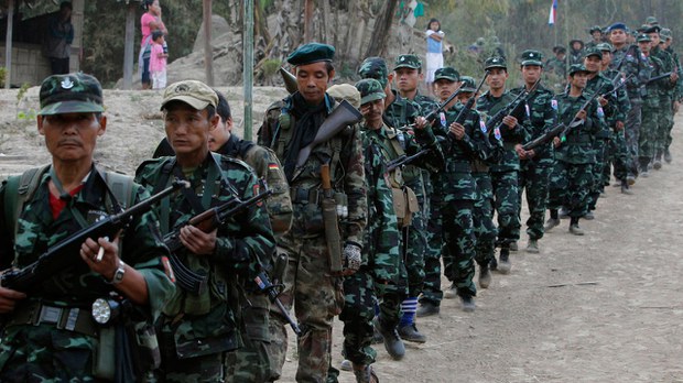KNU တပ်မဟာ ၂ နယ်မြေထဲက တပ်စခန်းတွေ ၁ဝ ရက်အတွင်းထွက်ဖို့ KNLA သတိပေး KNU တပ်မဟာ ၂ နယ်မြေထဲက တပ်စခန်းတွေ ၁ဝ ရက်အတွင်းထွက်ဖို့ KNLA သတိပေး