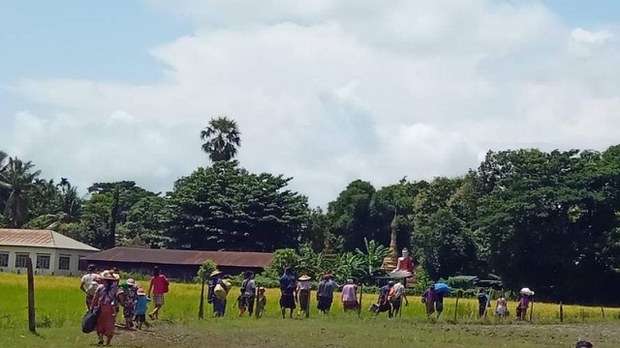 လေကြောင်းနဲ့လက်နက်ကြီးကြောင့် KNU နယ်မြေက ဒေသခံ ၁၂၉ ဦးသေဆုံး လေကြောင်းနဲ့လက်နက်ကြီးကြောင့် KNU နယ်မြေက ဒေသခံ ၁၂၉ ဦးသေဆုံး