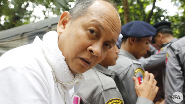 aungwintun-622.jpg aungwintun-622.jpg