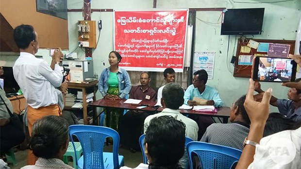 kyaukse-farmers-press-622.jpg kyaukse-farmers-press-622.jpg