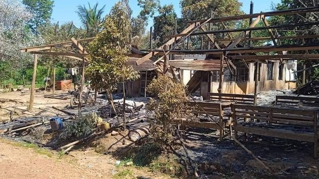 ကျိုက်ထိုမှာ နှစ်ဖက်တိုက်ပွဲကြောင့် ဒေသခံ ရှစ်ထောင်ကျော် နေရပ်စွန့်ခွာ ကျိုက်ထိုမှာ နှစ်ဖက်တိုက်ပွဲကြောင့် ဒေသခံ ရှစ်ထောင်ကျော် နေရပ်စွန့်ခွာ