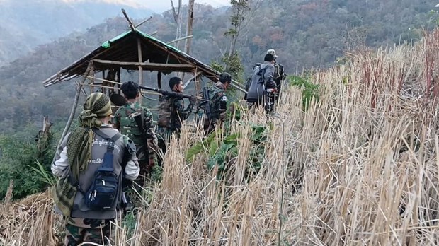ကျင်ဒွေးမြို့ကို AA အကူအညီနဲ့ မြို့သိမ်းတိုက်ပွဲဆင်နွှဲနေကြောင်း ချင်းတော်လှန်ရေးအဖွဲ့တွေပြော ကျင်ဒွေးမြို့ကို AA အကူအညီနဲ့ မြို့သိမ်းတိုက်ပွဲဆင်နွှဲနေကြောင်း ချင်းတော်လှန်ရေးအဖွဲ့တွေပြော