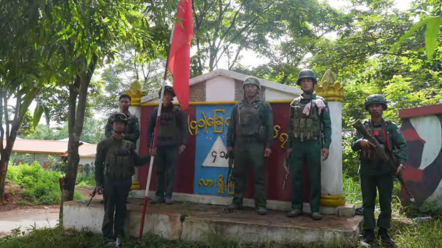 လားရှိုးမှာ စစ်ကောင်စီတပ်ရင်းနှစ်ခုနဲ့ တိုးဂိတ်ကို သိမ်းယူခဲ့ကြောင်း MNDAA ထုတ်ပြန် လားရှိုးမှာ စစ်ကောင်စီတပ်ရင်းနှစ်ခုနဲ့ တိုးဂိတ်ကို သိမ်းယူခဲ့ကြောင်း MNDAA ထုတ်ပြန်