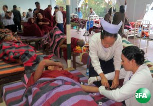 lattpandaung_monks_305.jpg lattpandaung_monks_305.jpg