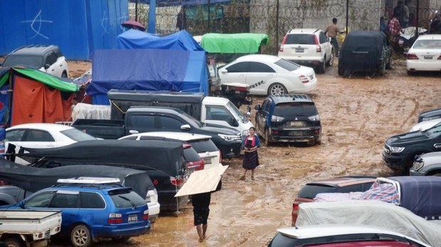 လောက်ကိုင်မှာ စားသောက်ကုန် ပြတ်လပ်နေပြီး ဓာတ်ဆီတစ်လီတာ ကျပ်ရှစ်သောင်းကျော်နေ လောက်ကိုင်မှာ စားသောက်ကုန် ပြတ်လပ်နေပြီး ဓာတ်ဆီတစ်လီတာ ကျပ်ရှစ်သောင်းကျော်နေ
