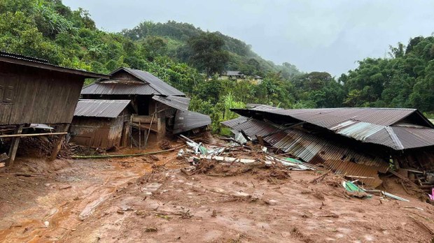 လွိုင်လင်မှာ မြေပြိုမှုကြောင့် သေဆုံးသူ သုံးဆယ်ခန့်ရှိလာ လွိုင်လင်မှာ မြေပြိုမှုကြောင့် သေဆုံးသူ သုံးဆယ်ခန့်ရှိလာ