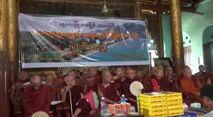 mandalay-monks-meeting-305 mandalay-monks-meeting-305
