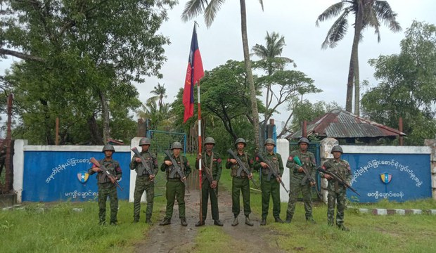 သံတွဲနဲ့ မောင်တောက နောက်ထပ် စစ်တပ်စခန်းနှစ်ခုကို AA သိမ်းပိုက် သံတွဲနဲ့ မောင်တောက နောက်ထပ် စစ်တပ်စခန်းနှစ်ခုကို AA သိမ်းပိုက်