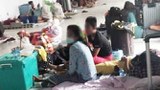 ရွှေတြိဂံအထူးစီးပွားရေးဇုန်က မြန်မာရွှေ့ပြောင်းလုပ်သား လေးရာကျော် နေရပ်ပြန်ဖို့ခက်ခဲနေ