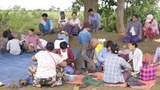 ဒီပဲယင်းမှာ ရဟတ်ယာဉ်သုံးပြီး ပစ်ခတ်လို့ ရွာသားနှစ်ဆယ်ခန့် သေဆုံး