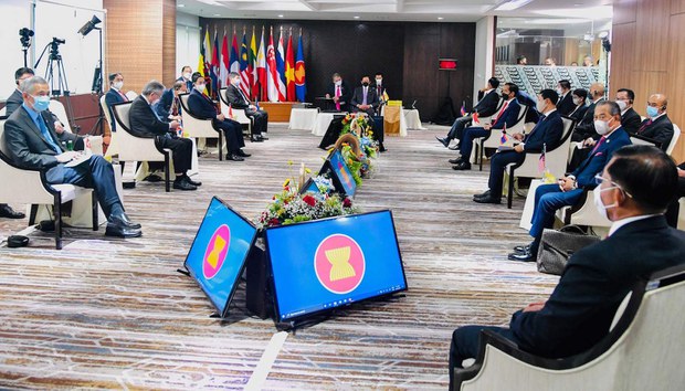 minaunghlaing-asean-meeting.jpg minaunghlaing-asean-meeting.jpg