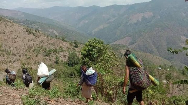 စစ်အာဏာသိမ်းချိန်ကနေ အခုထိ ပြည်သူ နှစ်သိန်းနှစ်သောင်းကျော် နေရာပြောင်းရွှေ့ခဲ့ရ စစ်အာဏာသိမ်းချိန်ကနေ အခုထိ ပြည်သူ နှစ်သိန်းနှစ်သောင်းကျော် နေရာပြောင်းရွှေ့ခဲ့ရ