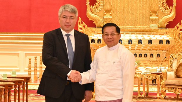 စစ်ခေါင်းဆောင်နဲ့ ရုရှားတို့ ကဏ္ဍစုံပူးပေါင်းဆောင်ရွက်ရေး ဆွေးနွေး စစ်ခေါင်းဆောင်နဲ့ ရုရှားတို့ ကဏ္ဍစုံပူးပေါင်းဆောင်ရွက်ရေး ဆွေးနွေး