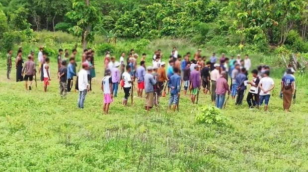 မင်းကင်း တောင်ဖြူရွာမှာ PDF တပ်ဖွဲ့ဝင်လေးဦး ပစ်သတ်ခံခဲ့ရတာလို့ တုံ့ပြန်