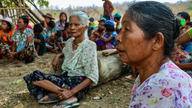 မင်းကင်းမြို့နယ်က ဒေသခံ ၅၀ ကျော် ဓားစာခံအဖြစ် ဖမ်းဆီးခံထားရ မင်းကင်းမြို့နယ်က ဒေသခံ ၅၀ ကျော် ဓားစာခံအဖြစ် ဖမ်းဆီးခံထားရ