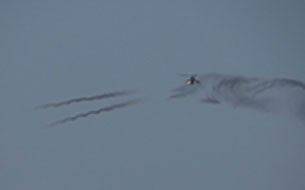 attack-jet-305 attack-jet-305