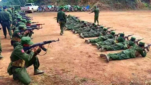 စစ်တပ်အာဏာသိမ်းယူလို့ နိုင်ငံ့ဂုဏ်သိက္ခာ အကြိမ်ကြိမ် ကျခဲ့ရကြောင်း MNDAA ပြော စစ်တပ်အာဏာသိမ်းယူလို့ နိုင်ငံ့ဂုဏ်သိက္ခာ အကြိမ်ကြိမ် ကျခဲ့ရကြောင်း MNDAA ပြော